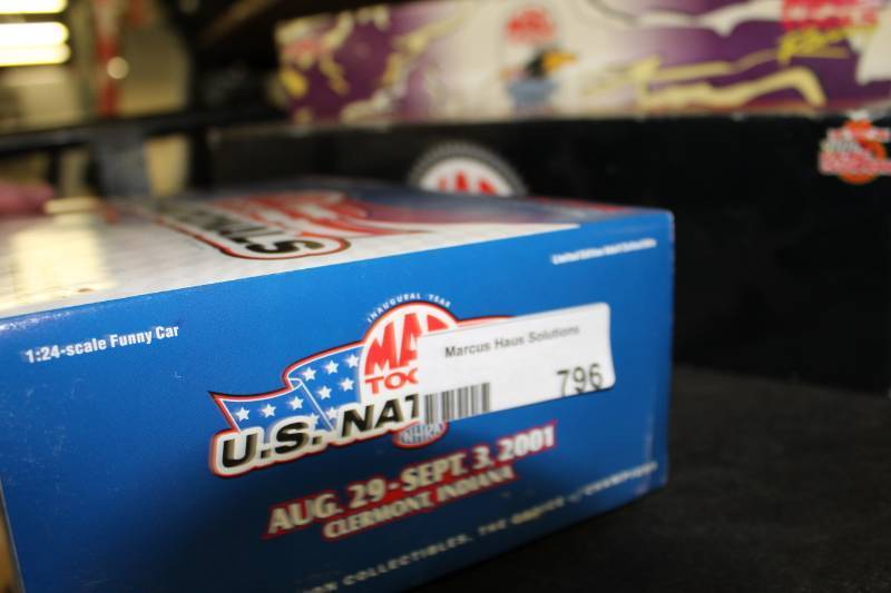 lot 796 image: Mac Tools Limited Edition Die Cast Funny Car Collectable