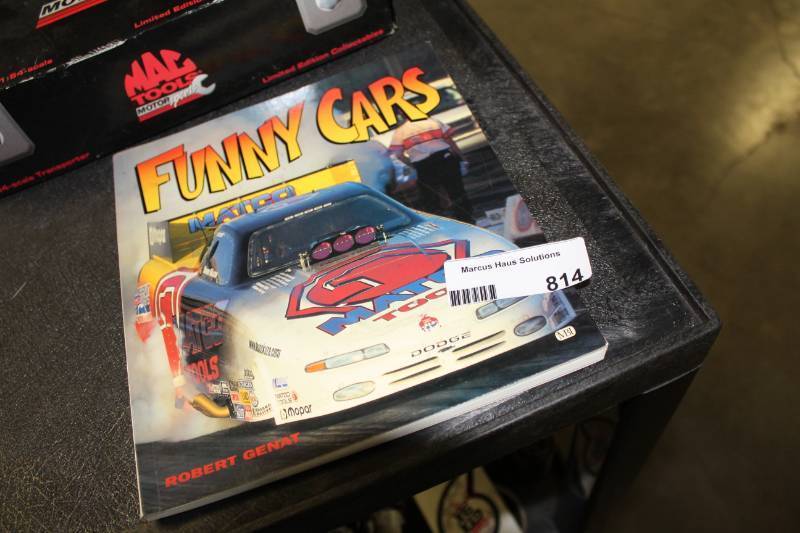 lot 814 image: Funny Cars by Robert Genat