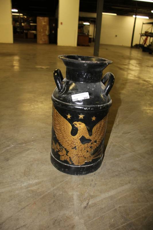 lot 697 image: Vintage Milk Can