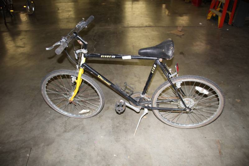 lot 710 image: 10 speed Bike
