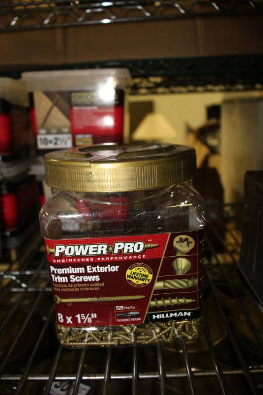 lot 832 image: Power Pro Exterior Rim Screws 8 x 1 58 -5 Lbs