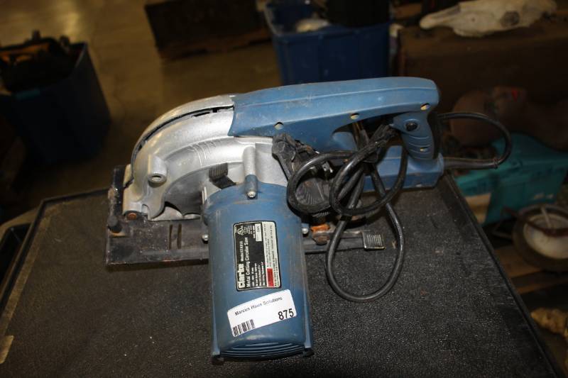 lot 875 image: Electric Circular Saw