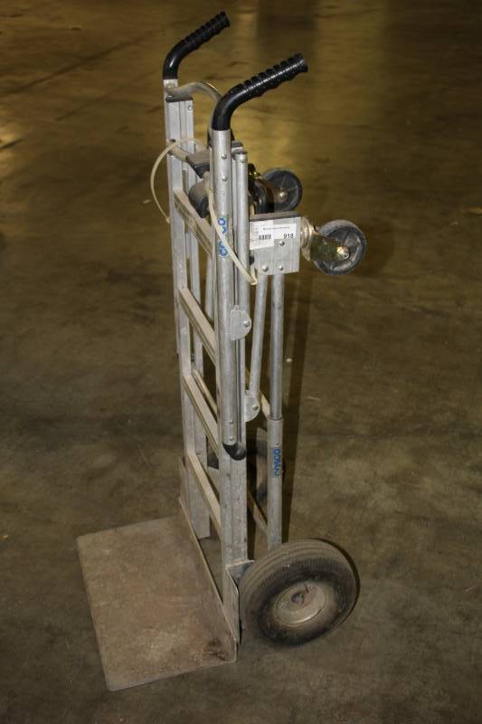 lot 918 image: 2 in 1-  2 Wheel Dolly