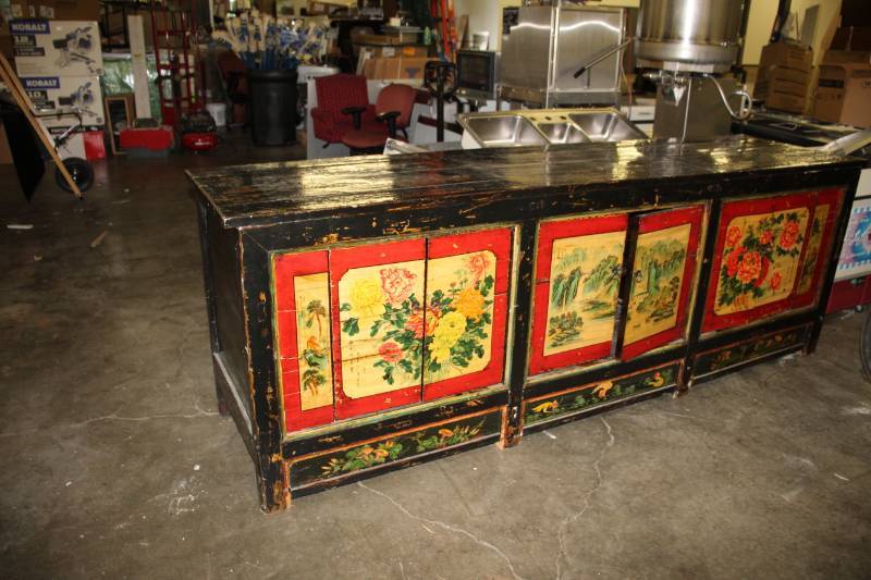lot 1988 image: Large Chinese Buffet Table