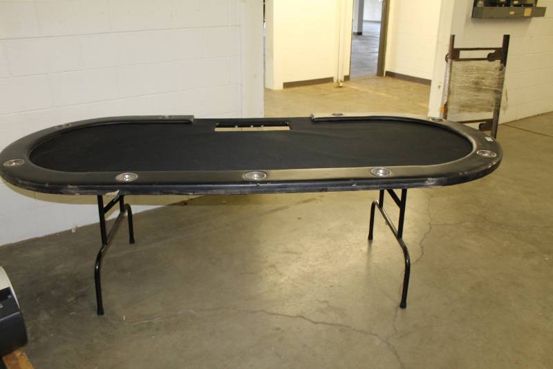 lot 1844 image: Texas Holdem Poker Table for 10 Players w Padded Rails and Cup Holders