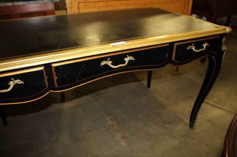 lot 3607 image: Black and Gold Elegant Desk