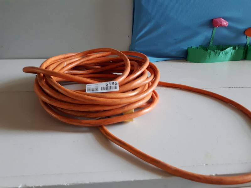 lot 5195 image: HD Orange Extension Cord