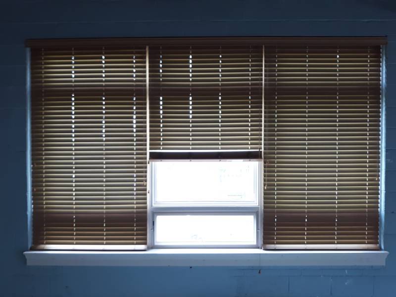 lot 5205 image: 2 Wood Look Blinds x3 - Buyer Must Remove