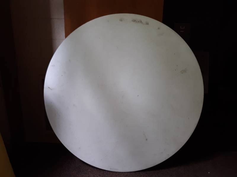 lot 5131 image: Lifetime Model 2970 Round Folding Table