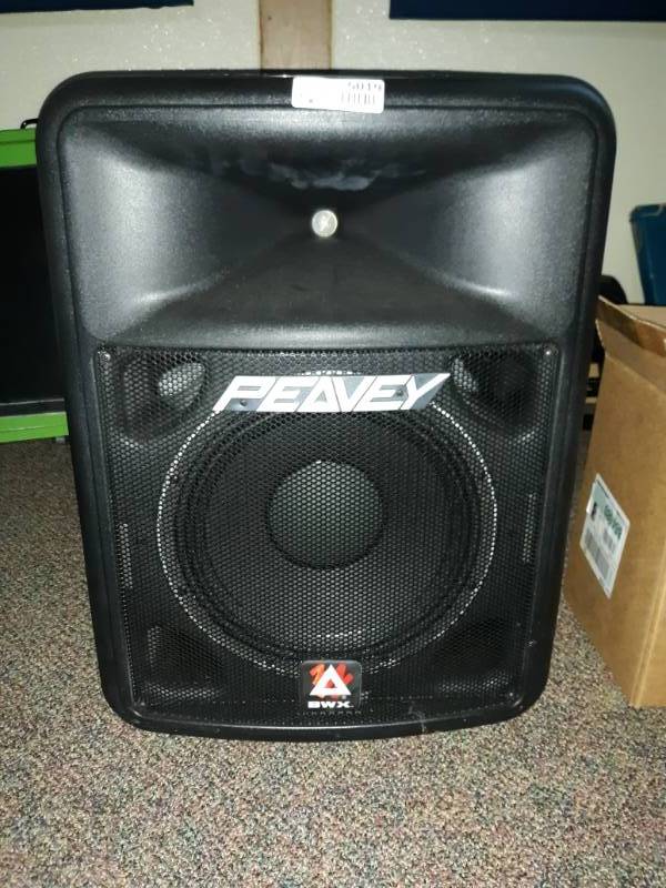 lot 5019 image: Peavey Impulse 1012 Speaker