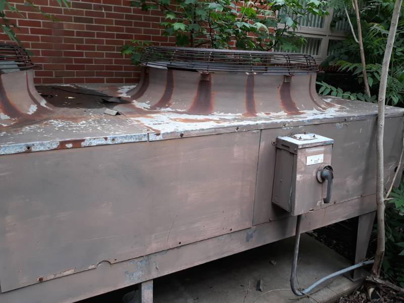 lot 5083 image: Trane Air Cooled Condenser Model CA-3008 - Buyer Must Remove