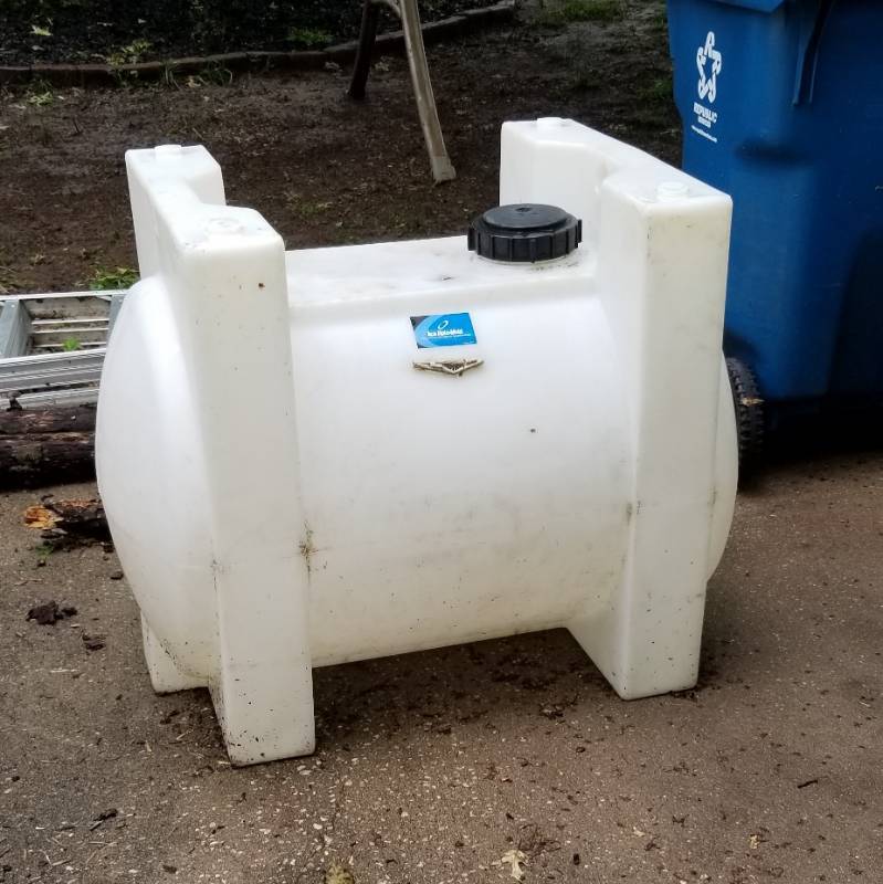 lot 5250 image: 70 gal Mixing Tank