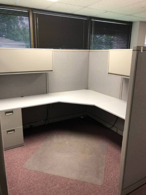 lot 4377 image: Steel Case Office Cubical with Desk and Built in Shelving with Lighting