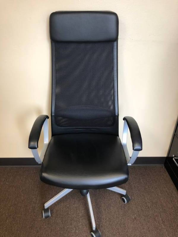 lot 4268 image: Markus Office Chair