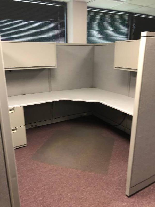 lot 4380 image: Steel Case Office Cubical with Desk and Built in Shelving with Lighting