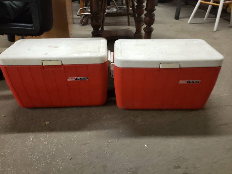 lot 10831 image: Cooler Lot