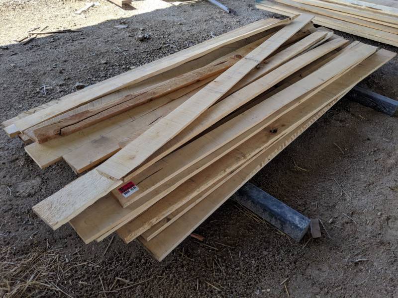 lot 3030 image: Large Lot Of Rough Saw Cabinet Grade Lumber