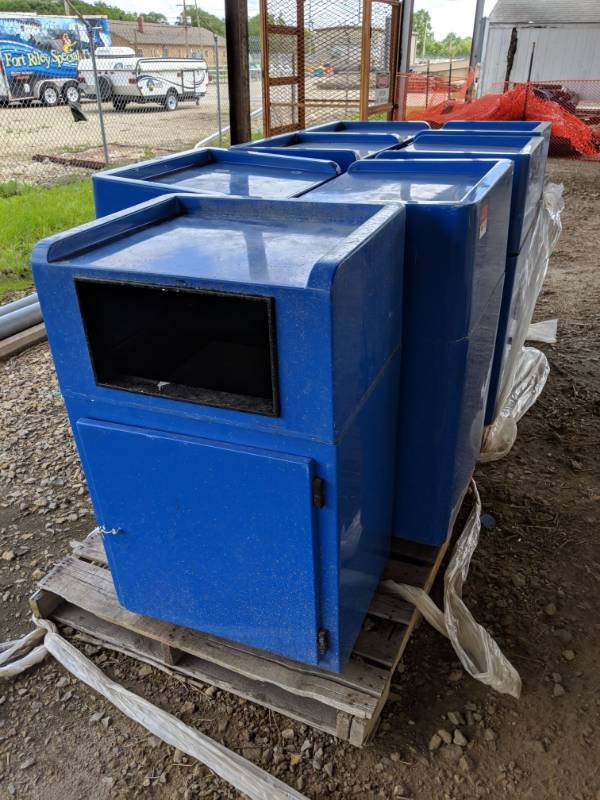 lot 3035 image: (3) Blue Outdoor Trash Cans