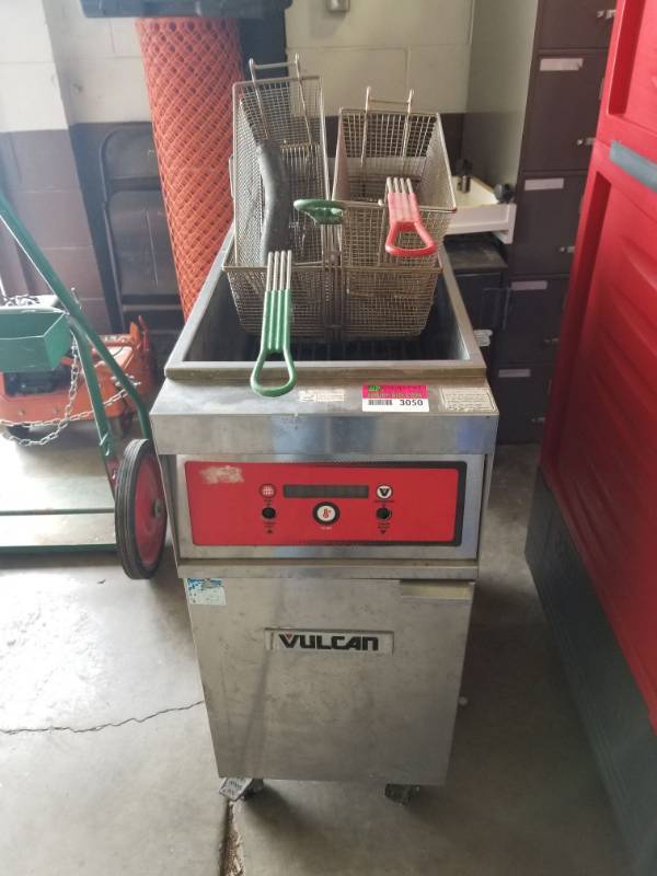lot 3050 image: Vulcan Fryer 1ER50D-1