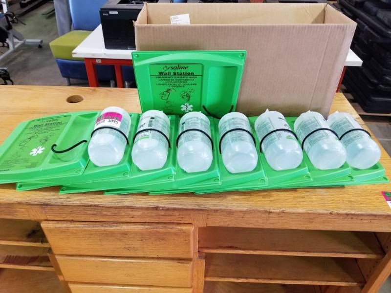 lot 3095 image: 7 Bottles of Eye Wash
