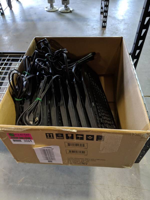 lot 3269 image: (8) Alienware Keyboards