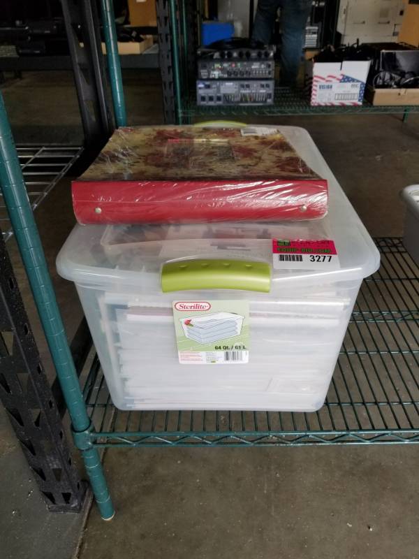 lot 3277 image: Scrapbooking Supplies