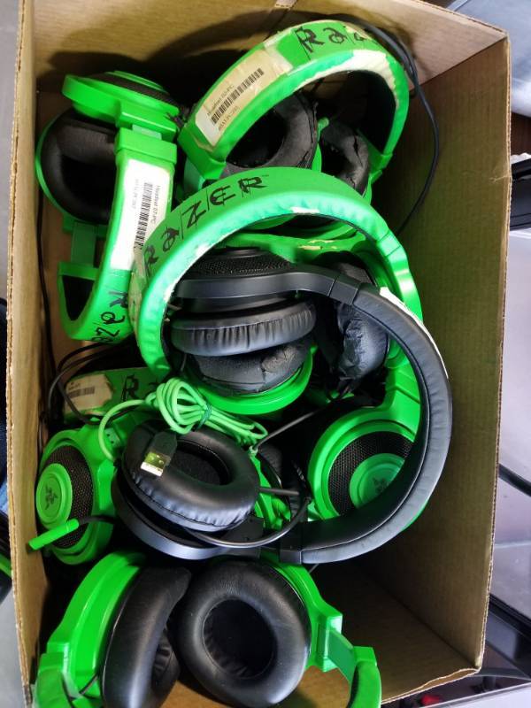 lot 3305 image: Razer Gaming Headsets