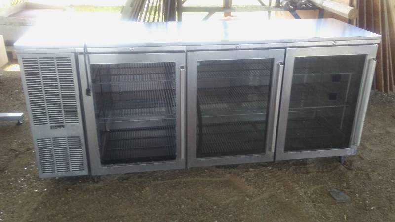 lot 3028 image: Perlick Bar Cooler BS84