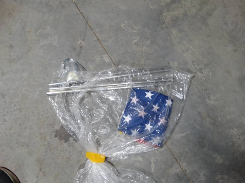 lot 6141 image: Hanging american house flag.