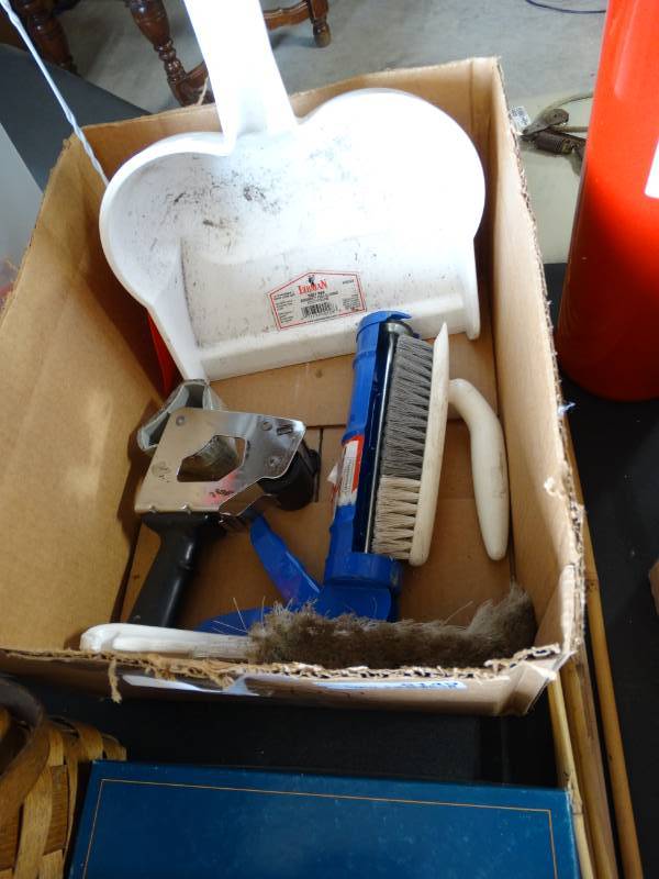 lot 6149 image: Hand held broom, dust pan, fly swatter and more.