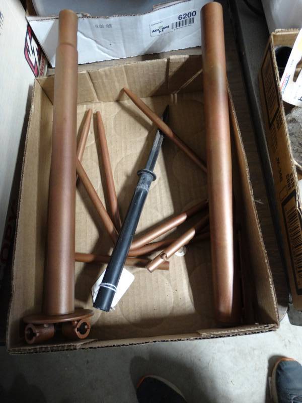 lot 6201 image: DIY poles.