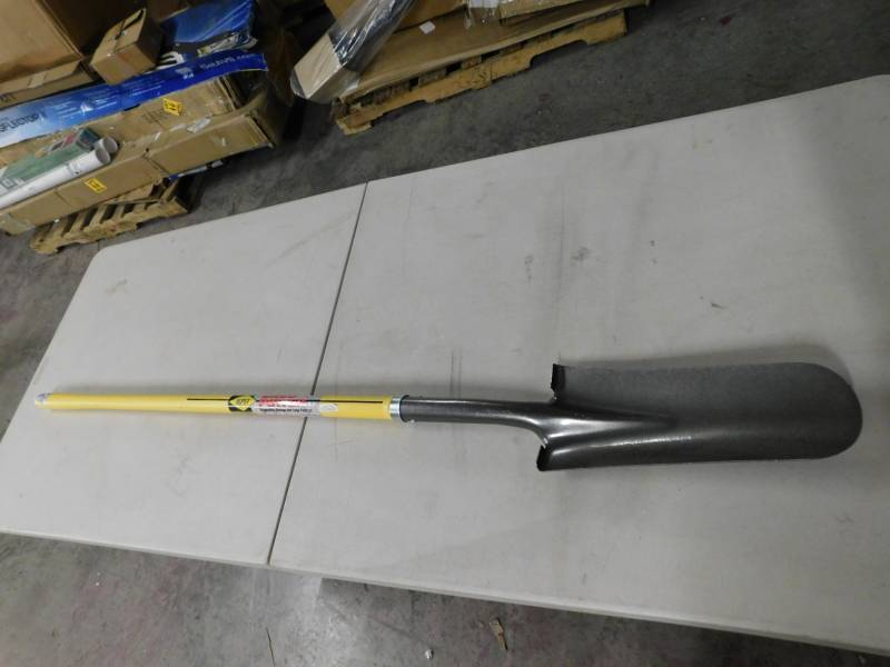 lot 5536 image: Nupla Ergo Power Sharp Shooters Drain Spade