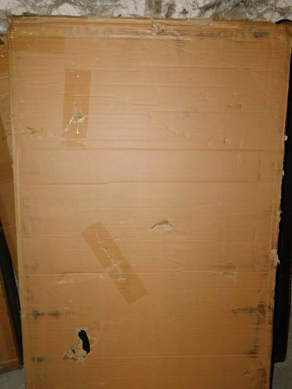 lot 5474 image: Midwest iCrate Double-Door Folding Metal Dog Crate, 48 Inches by 30 Inches by 33 Inches