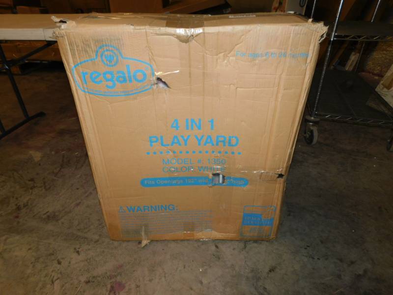 lot 5528 image: Regalo 192-Inch Super Wide Gate and Play Yard
