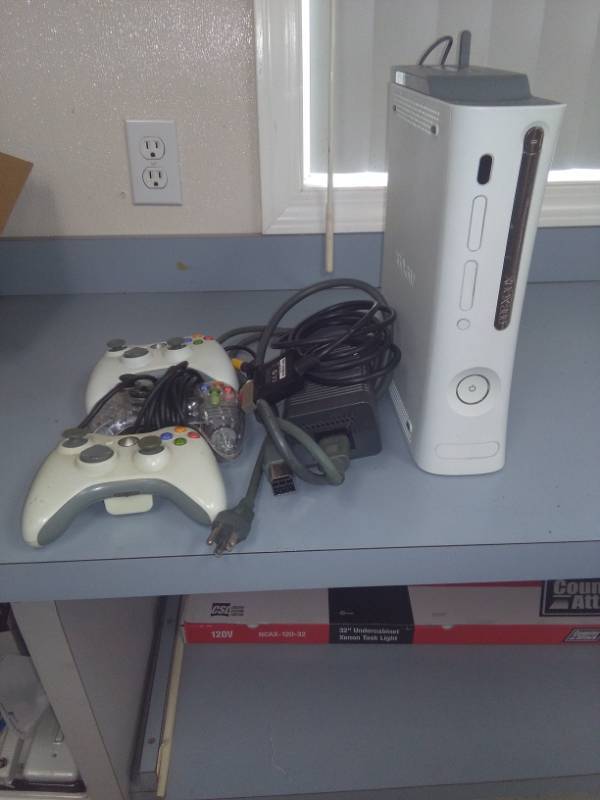 lot 2371 image: Xbox 360 with 2 controllers and Wifi Attachment - Hardly Used