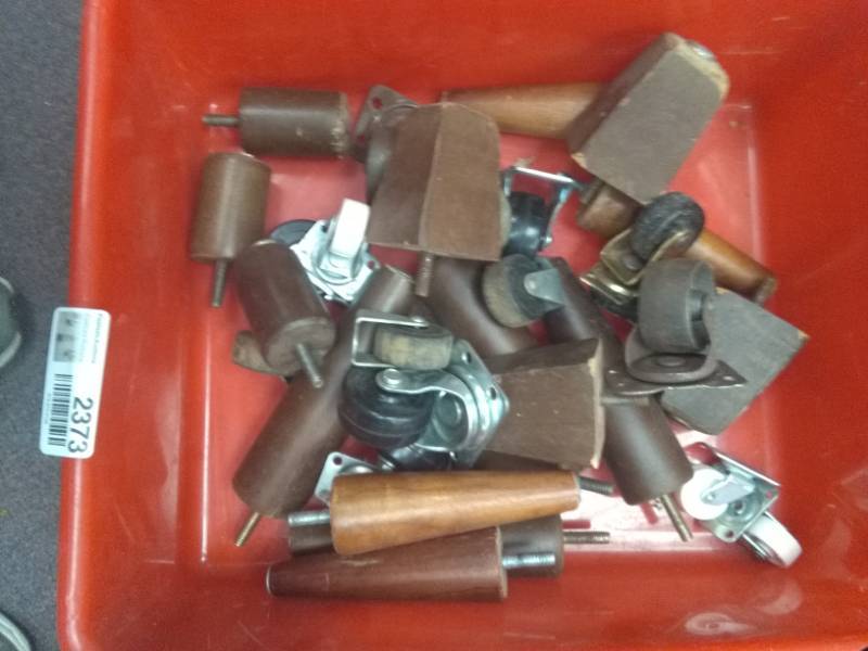 lot 2373 image: Various Sizes of Legs  Feet for Furniture Design  Repair