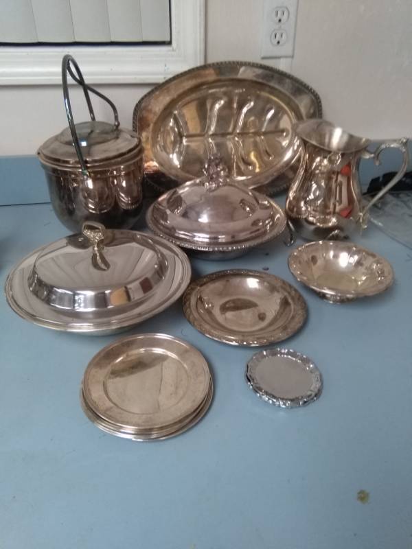 lot 5454 image: Silver Platter, Lidded Bowls, Ice Bucket and MORE