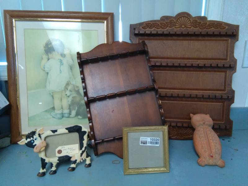 lot 10320 image: Spoon Display Racks, Framed Print and MORE
