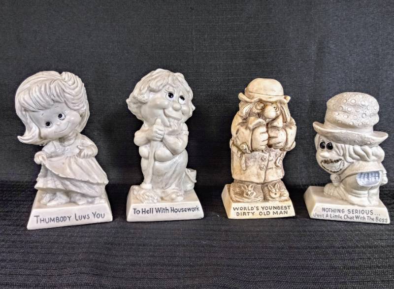 lot 1806 image: Lot of 4 1970s  Funny Figurines  3 R. & W. Berries, 1 American Greetings