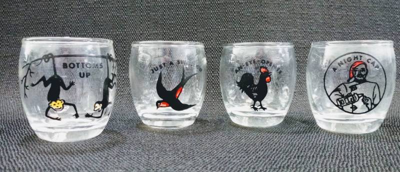 lot 1823 image: Fun Unique Shot Glass Set-  Vintage Barware-  1950s-60s