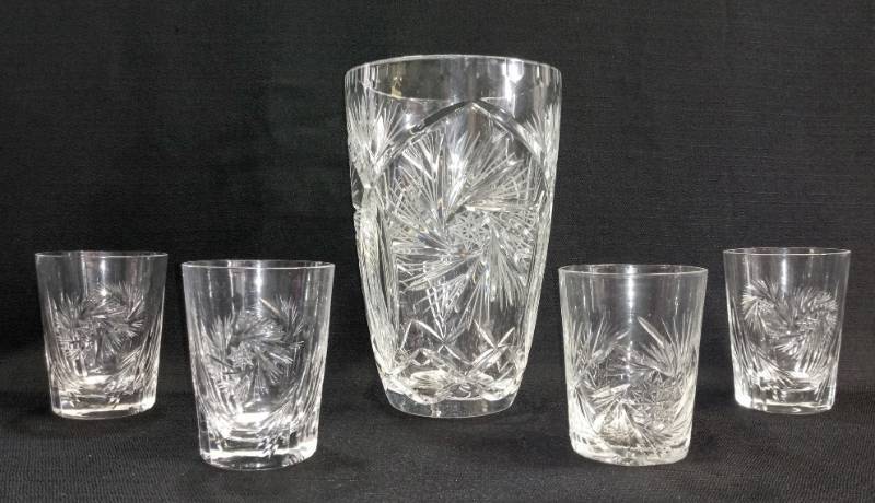 lot 1831 image: Cut Glass Set of 5-  Vase or Pitcher 9