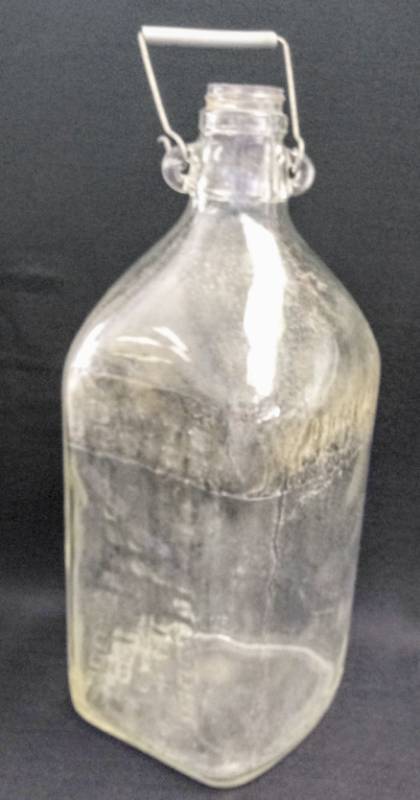 lot 1835 image: Oso Negro Milk Bottle