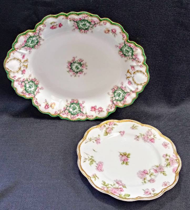lot 1838 image: Haviland Limoges- Bowls