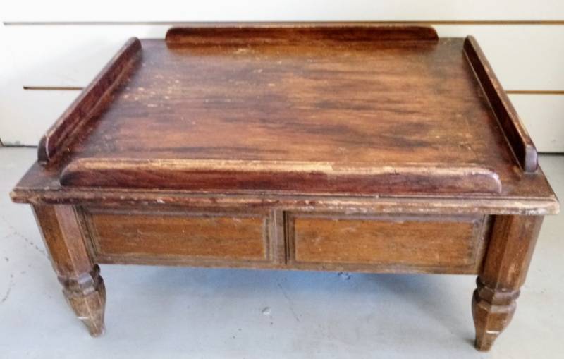 lot 7 image: MId Century End Table-  Low Boy