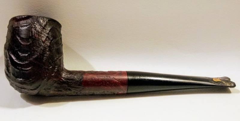 lot 1981 image: The Tinder Box Ripple Grain  Made in France  Vintage Pipe