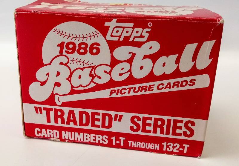 lot 2313 image: 1986 Topps Baseball Cards- BOX