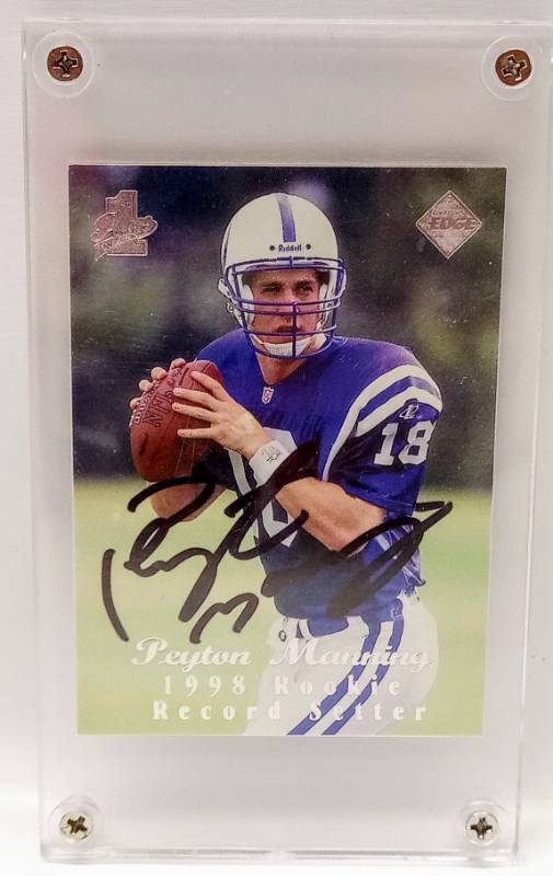 lot 2329 image: 1998 Collectors Edge First Place rs #135 PEYTON MANNING Autograph Rookie Card-SEALED