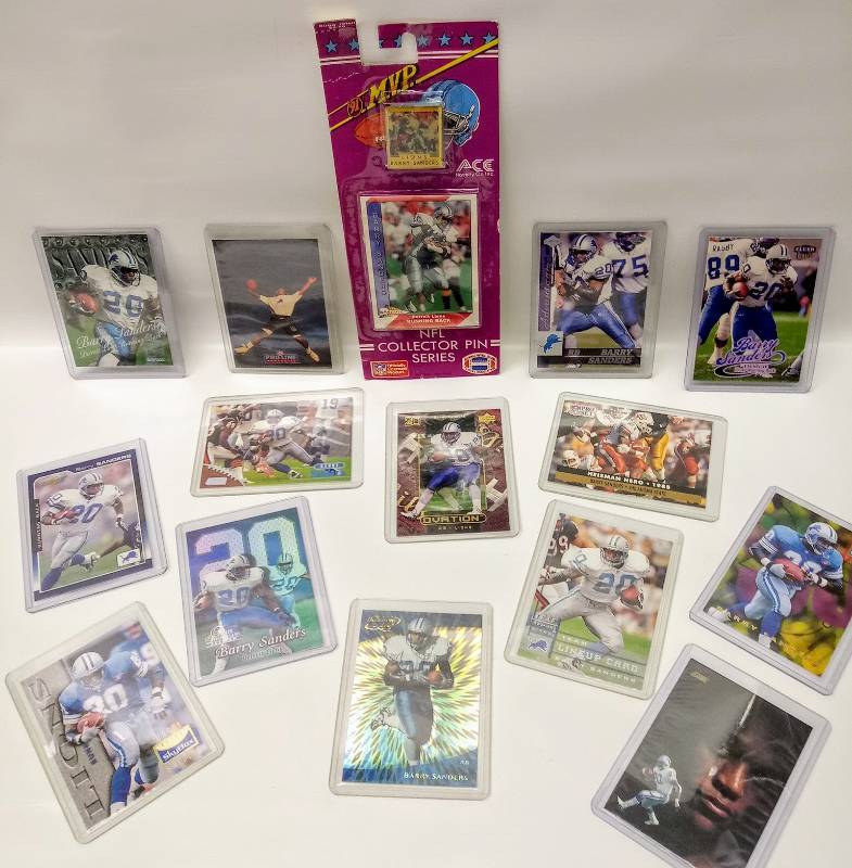 lot 2339 image: Barry Sanders Football Card Collection