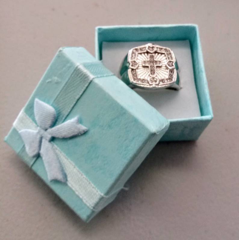 lot 1992 image: Nice Ring with Cross  Size 9