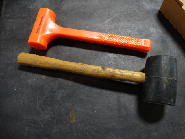 lot 6343 image: 2 Mallets.